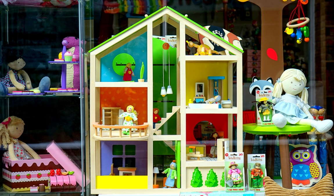 Игрушки как пример подарка из Польши