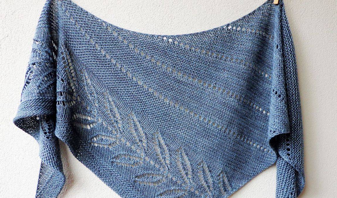 Вязаные шали ручной работы в подарок из Пскова