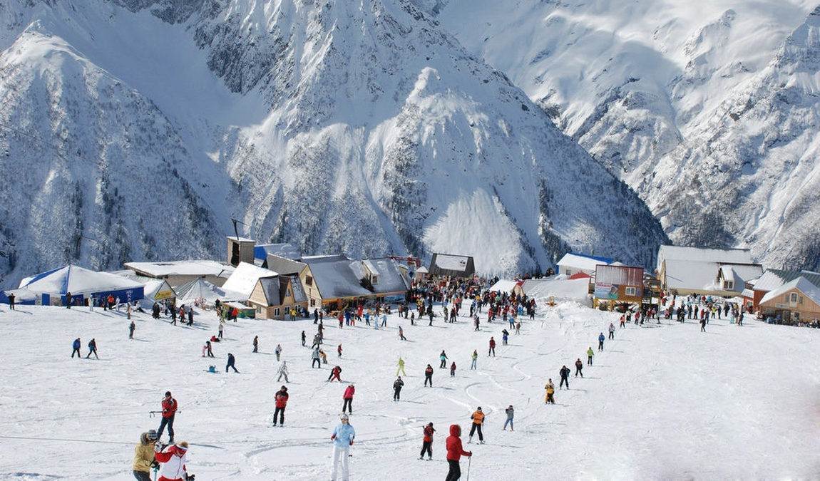 Горнолыжный отдых в Домбае