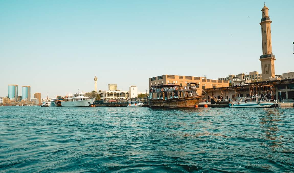 Экскурсионный отдых в Дубае в июле: Дубай-Крик