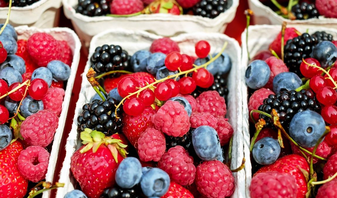 Цены на фрукты в России