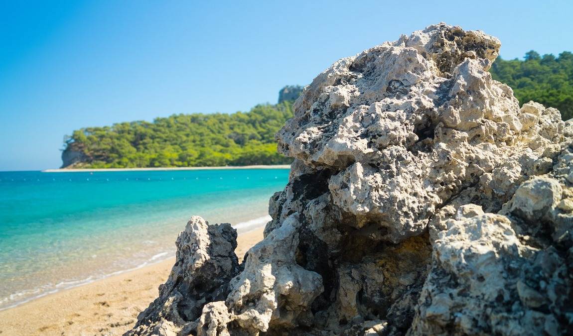 Кемер в апреле: отдых и погода в Кемере (Турция)