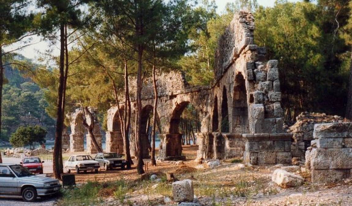 Экскурсионный отдых в Кемере: древний город Фвзелис