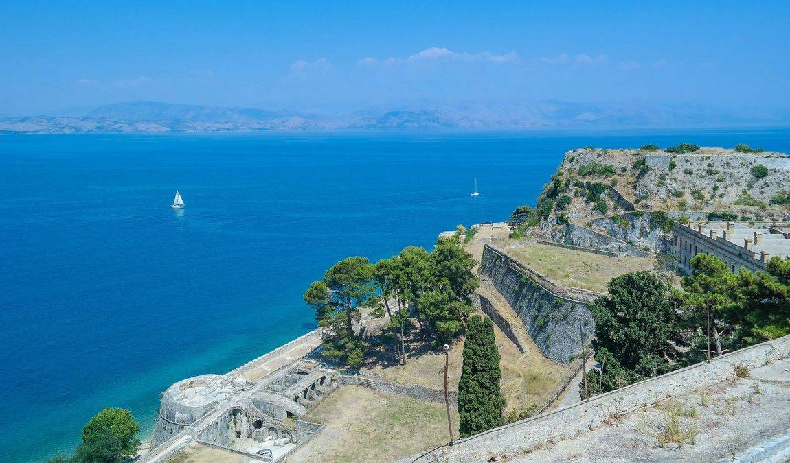 Корфу в июне:отдых и погода на Корфу (Греция)