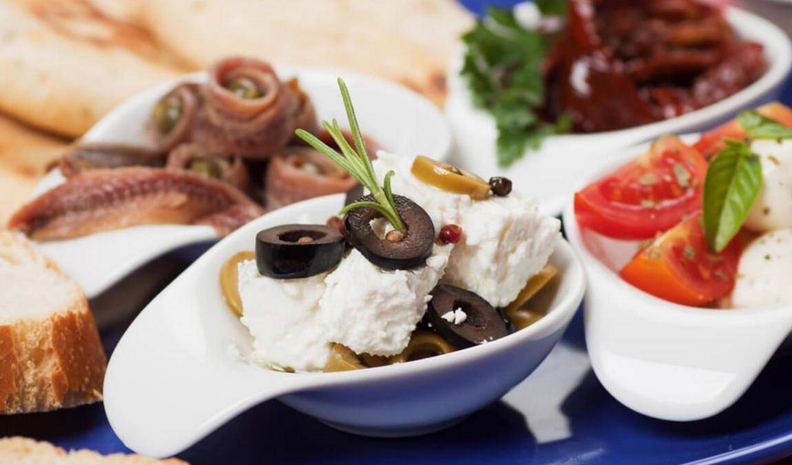 Питание на Карфу