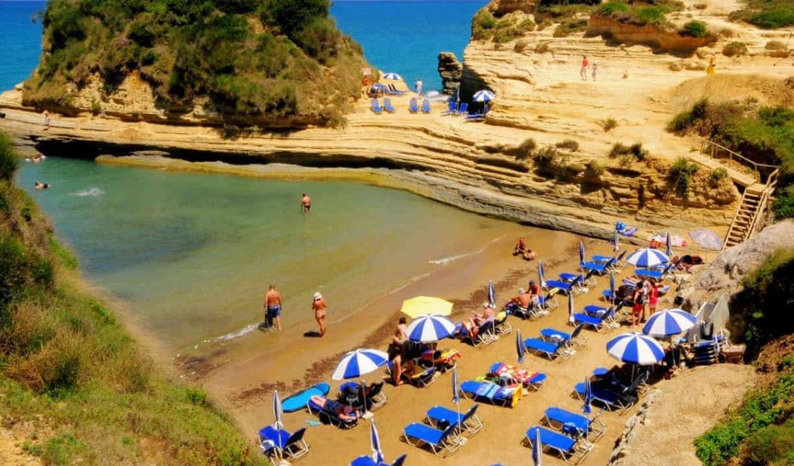 Пляжный отдых на Корфу в мае: пляж Сидари