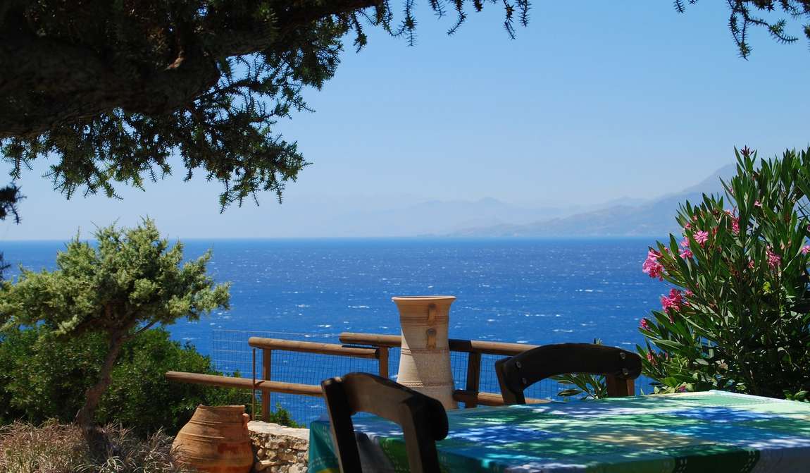 крит в мае: майские праздники на острове зевса фото 1