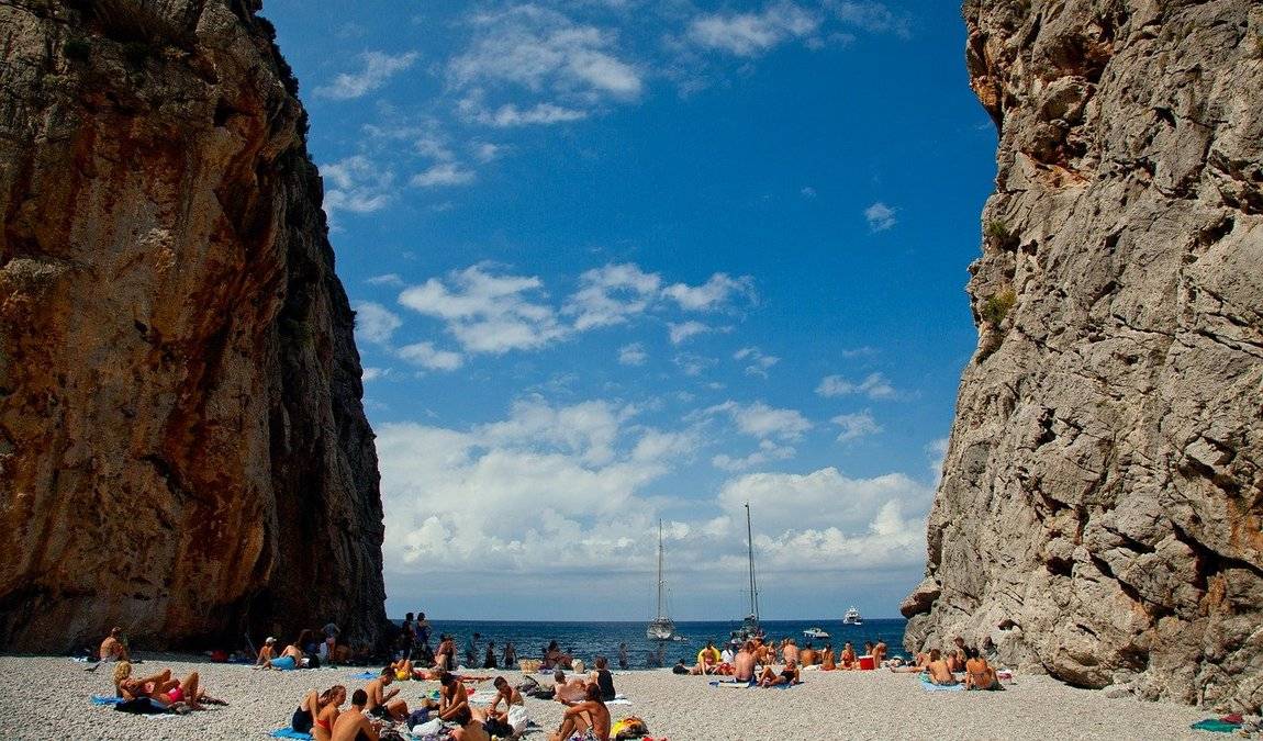 Пляжный отдых на Майорке в октябре