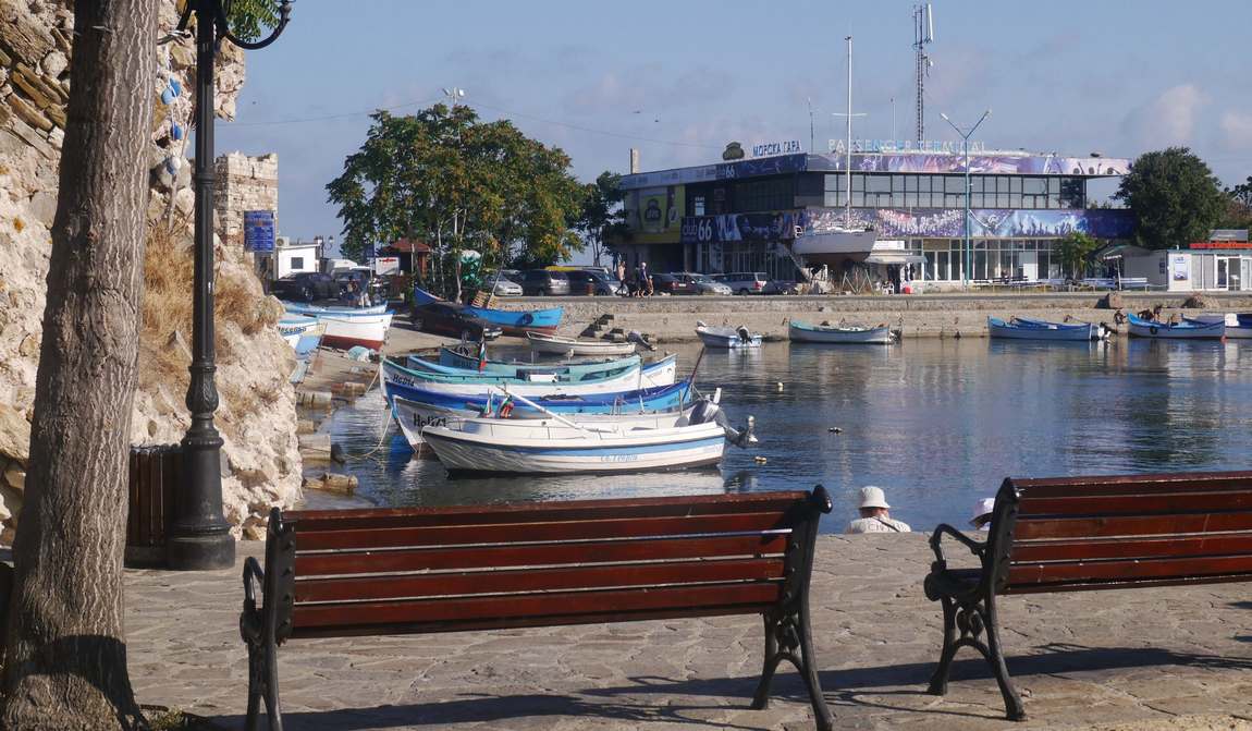 несебр в мае: открытие пляжного сезона фото 1