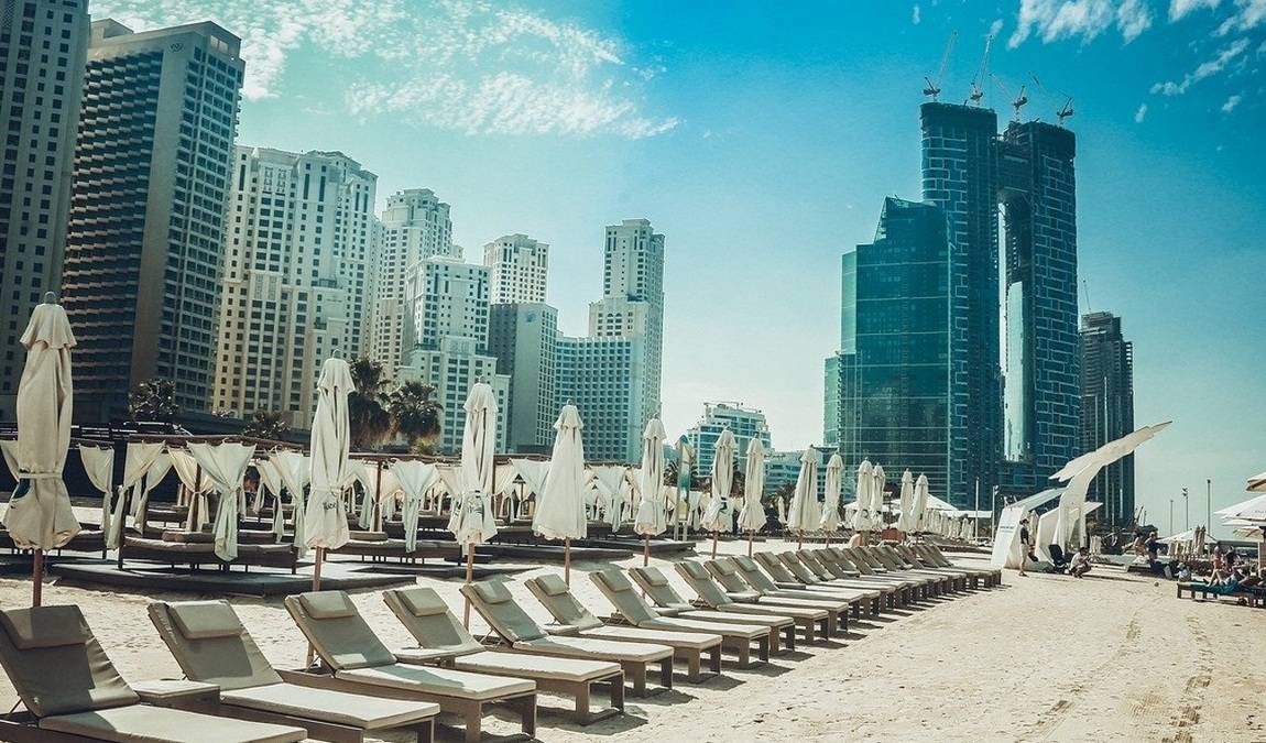 Можно ли купаться в ОАЭ в октябре