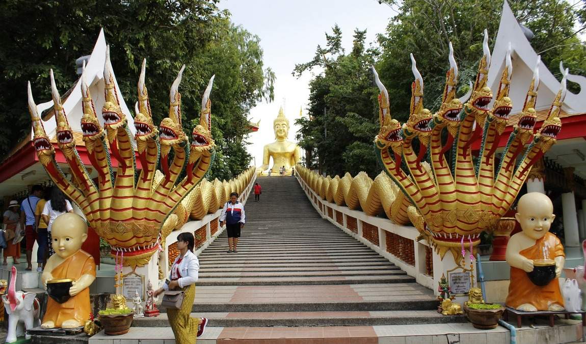 Экскурсионный отдых в Паттайе: Холм Большого Будды