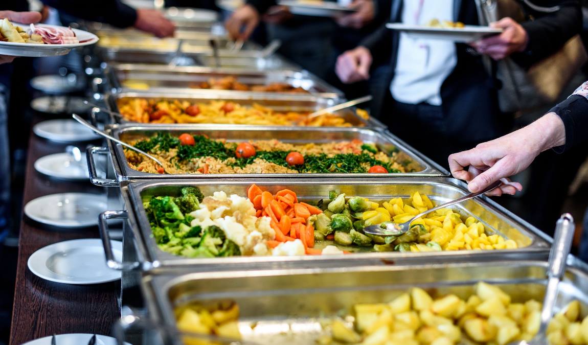 Питание в отелях Украины