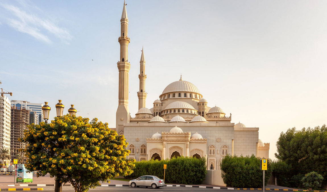 Экскурсионный отдых в Шардже: Мечеть Аль Нур