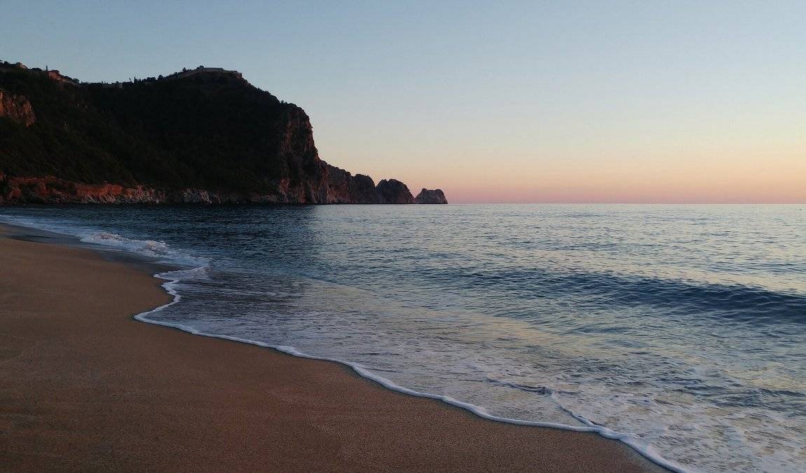 Можно ли купаться в Турции в январе