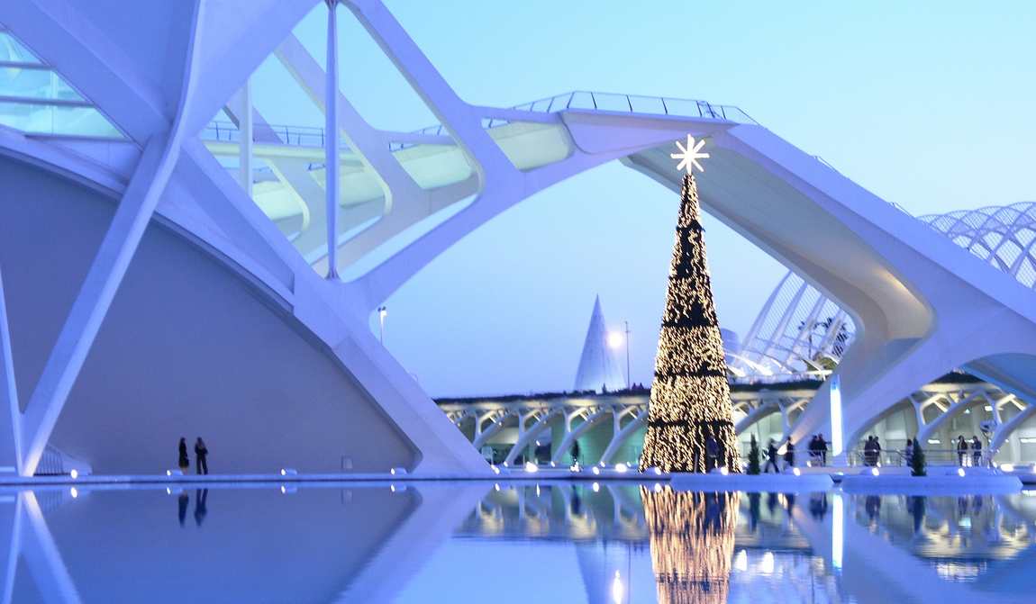 валенсия в январе: три короля и урожай мандаринов фото 1