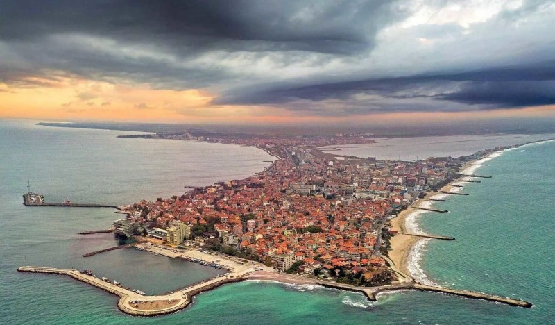 Поморие в августе: все прелести лета