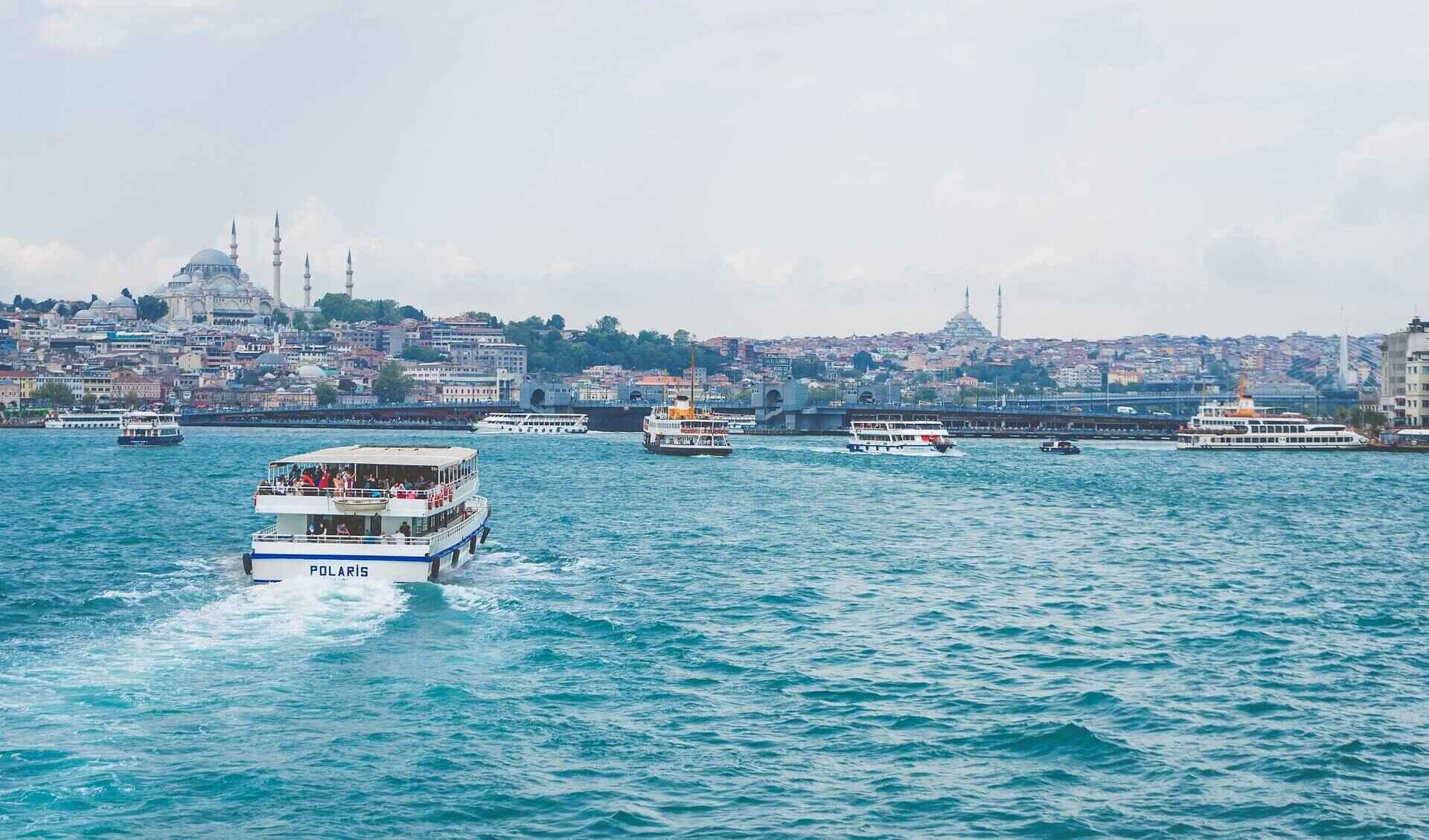 Стамбул в июне: жемчужина Босфора в лучах июньского солнца