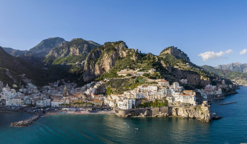 <span class=kid-textflex>Амальфи</span>