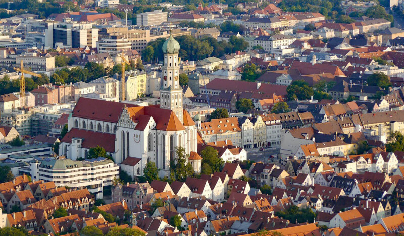 <span class=kid-textflex>Аугсбург</span>