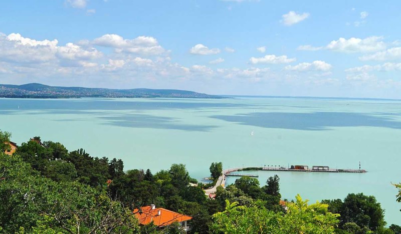 <span class=kid-textflex>Балатон</span>