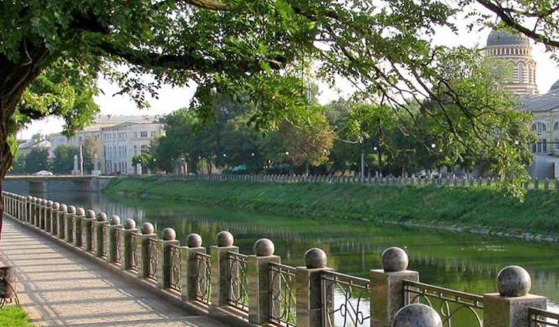 <span class=kid-textflex>Харьков</span>