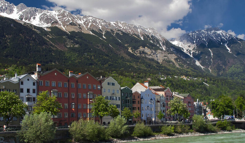 <span class=kid-textflex>Innsbruck</span>