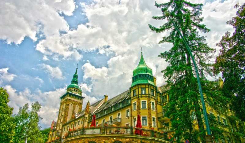 Мишкольц-Тапольца фото 1