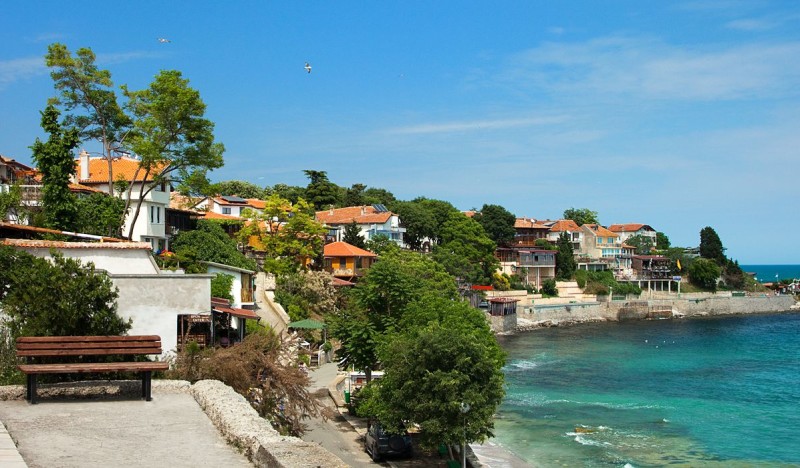 <span class=kid-textflex>Несебр</span>