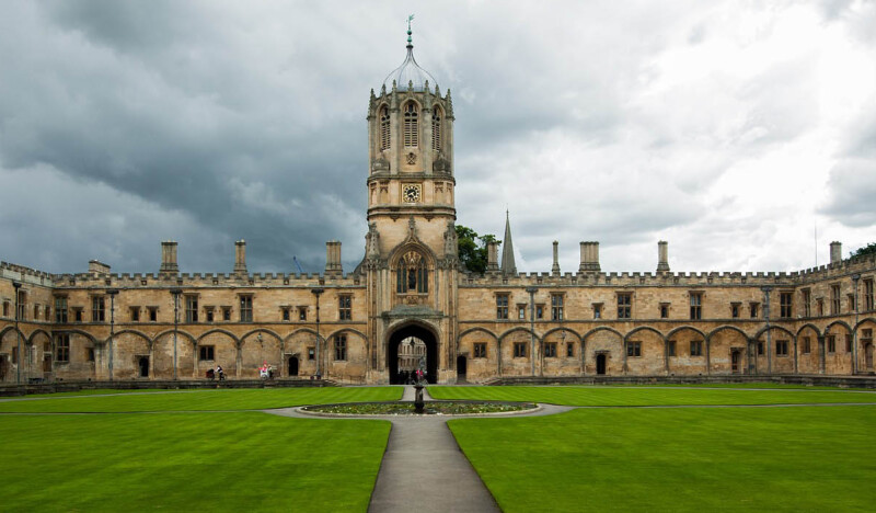 <span class=kid-textflex>Оксфорд</span>