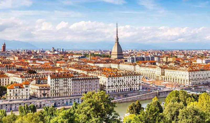 <span class=kid-textflex>Турин</span>